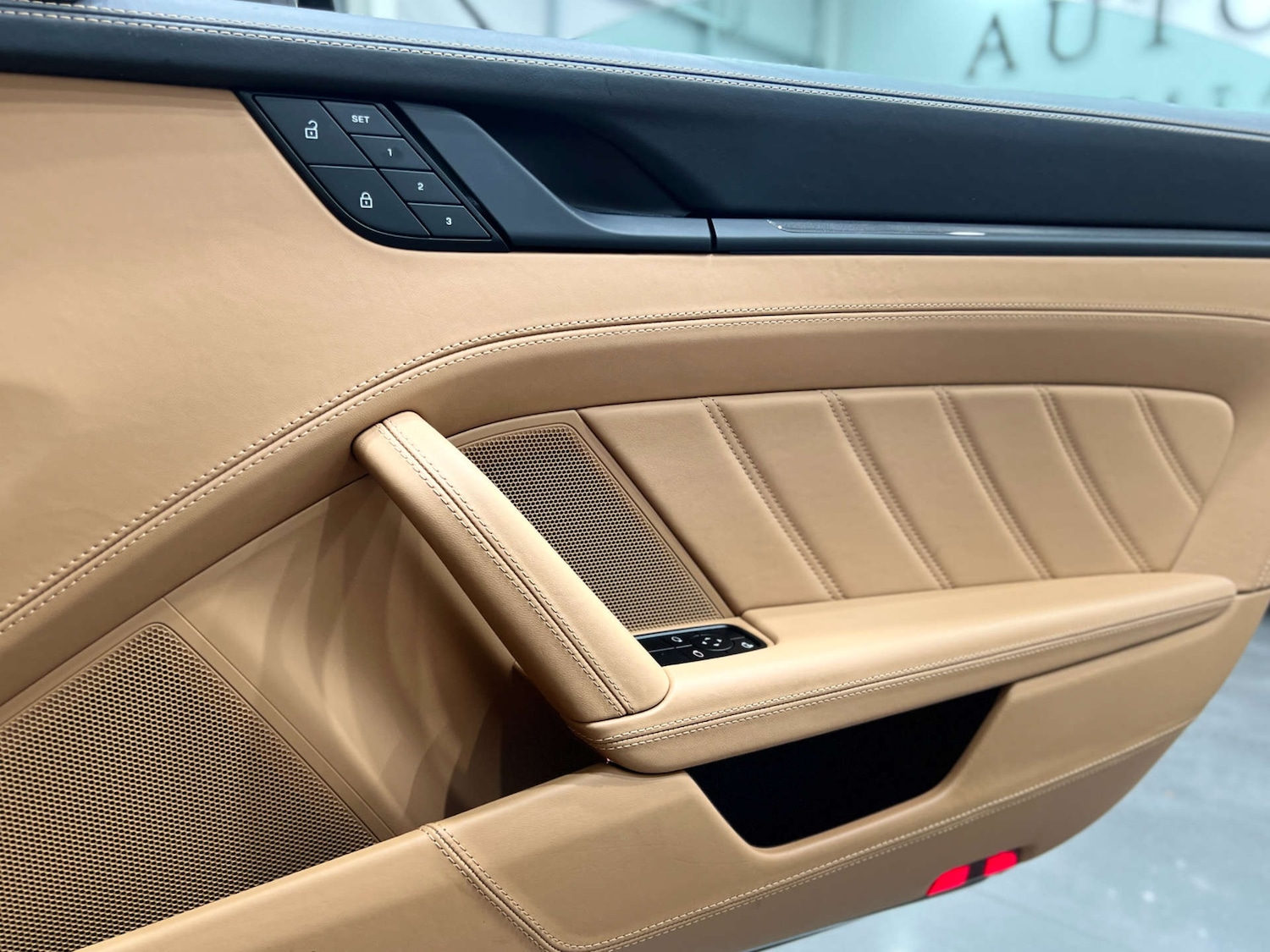 Used Porsche 911 2023 for sale - 76412625: Photo 47