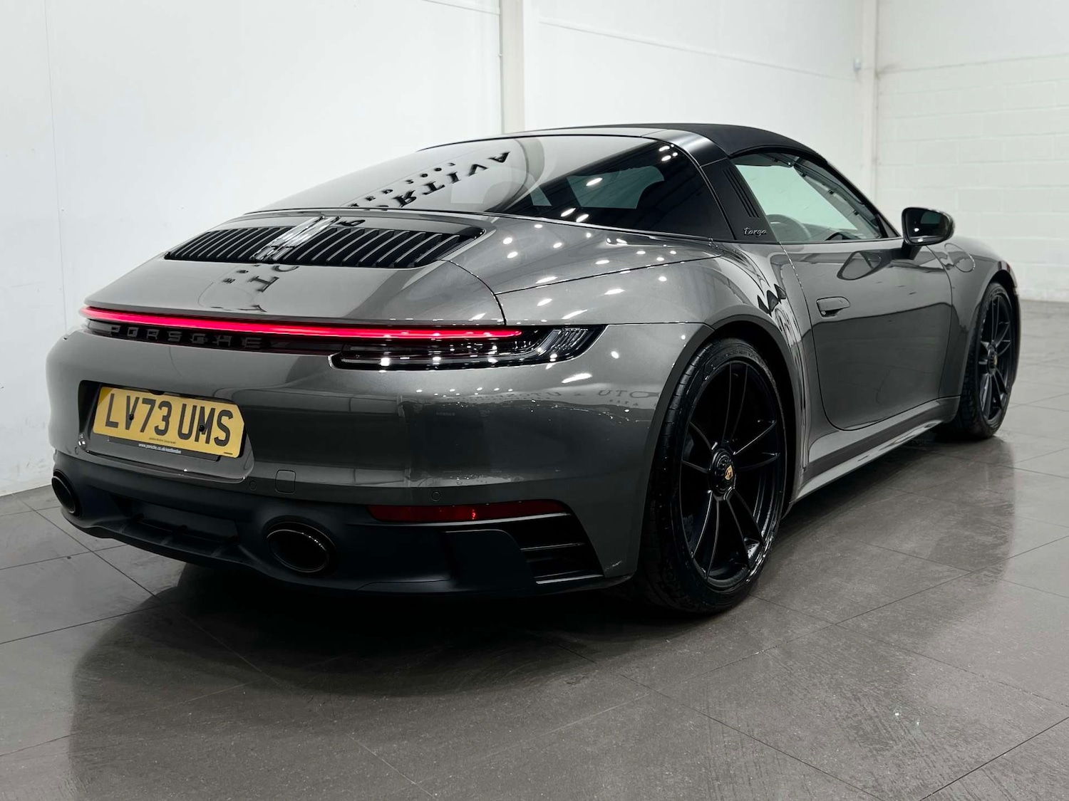 Used Porsche 911 2023 for sale - 76412625: Photo 5