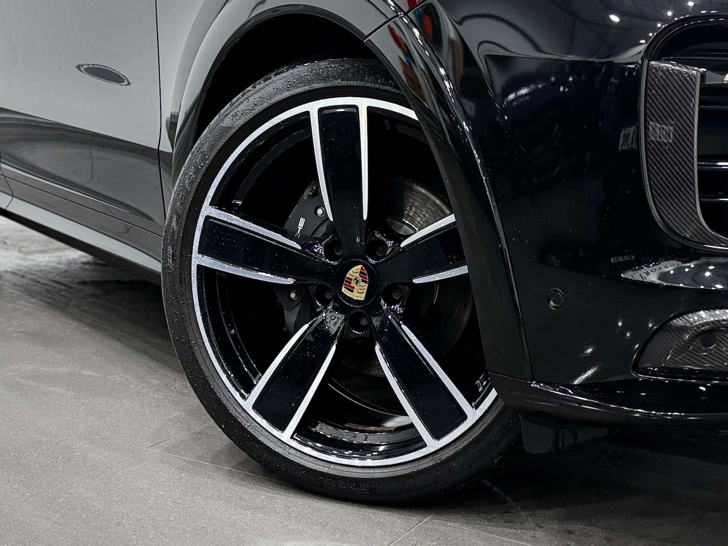 Used Porsche Cayenne 2023 for sale - 77833901: Photo 16