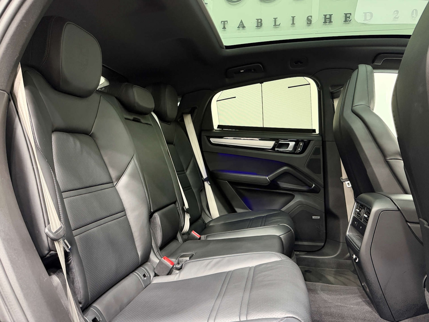 Used Porsche Cayenne 2023 for sale - 77833901: Photo 19