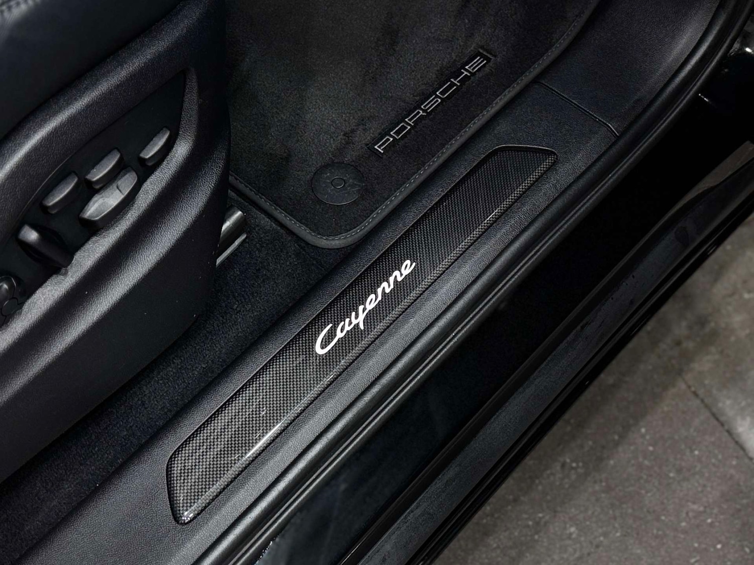 Used Porsche Cayenne 2023 for sale - 77833901: Photo 43