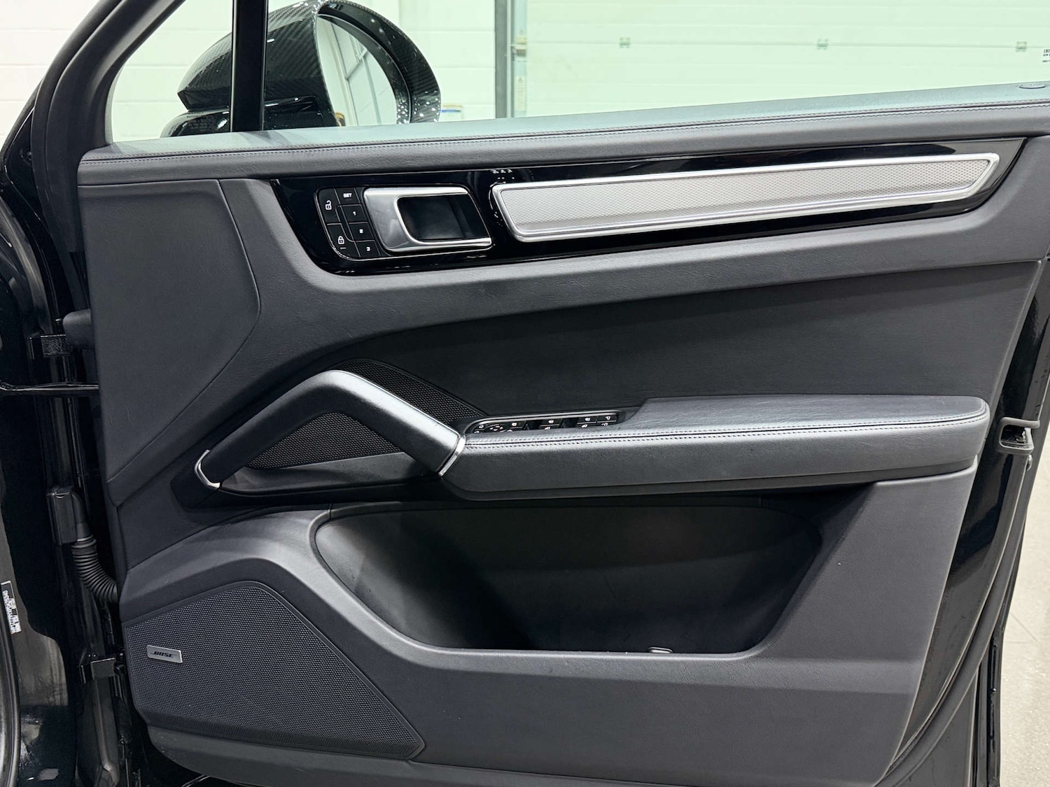 Used Porsche Cayenne 2023 for sale - 77833901: Photo 48