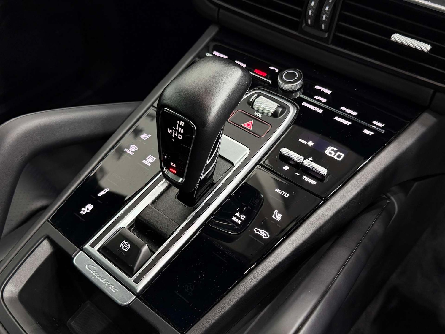 Used Porsche Cayenne 2023 for sale - 77833901: Photo 66