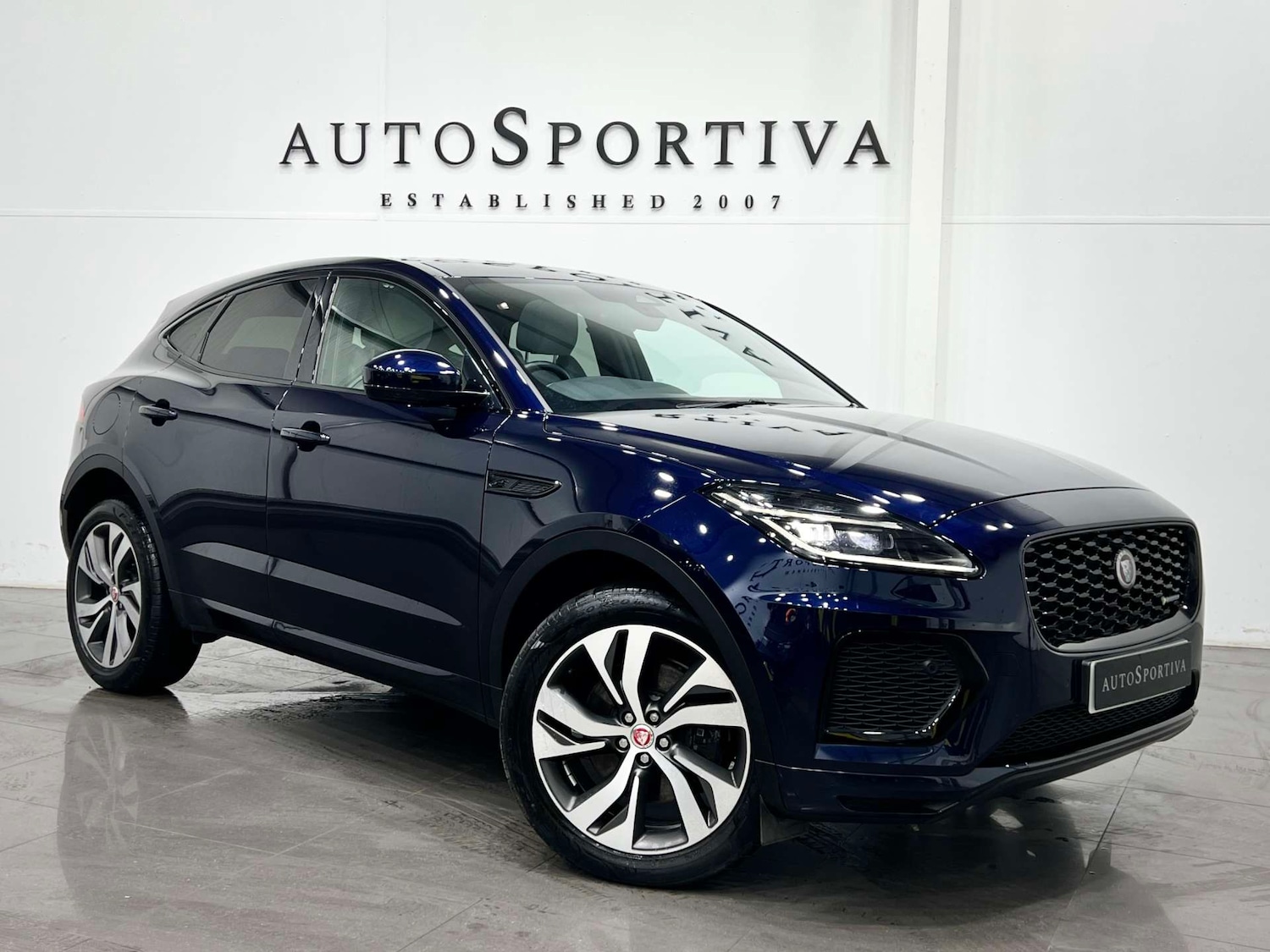 Used Jaguar E-Pace 2022 for sale - 76232952: Photo 1