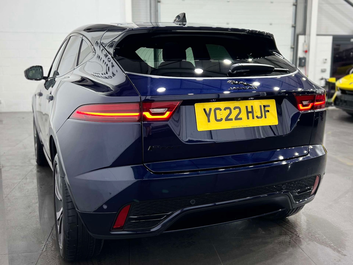 Used Jaguar E-Pace 2022 for sale - 76232952: Photo 10