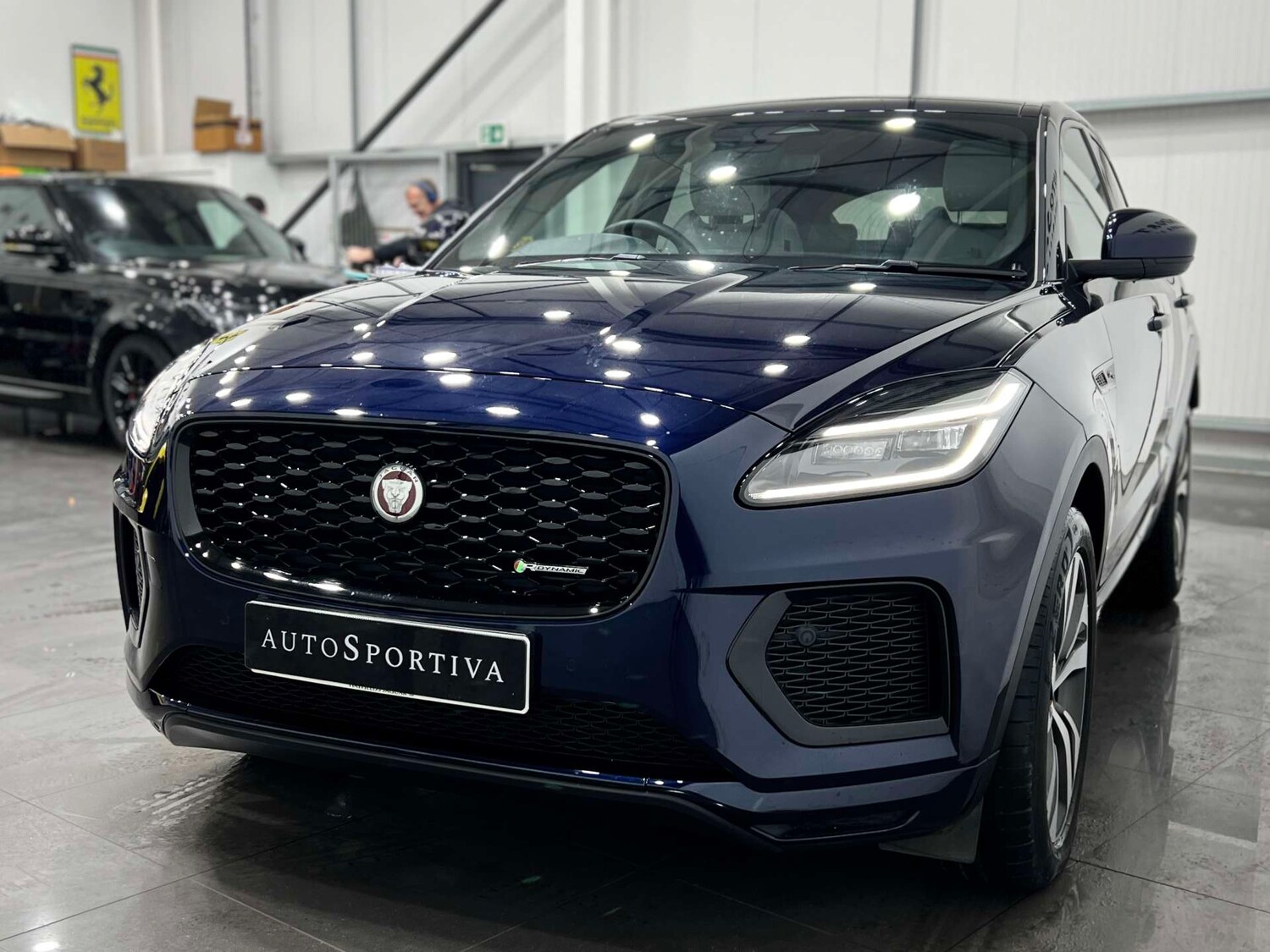 Used Jaguar E-Pace 2022 for sale - 76232952: Photo 11