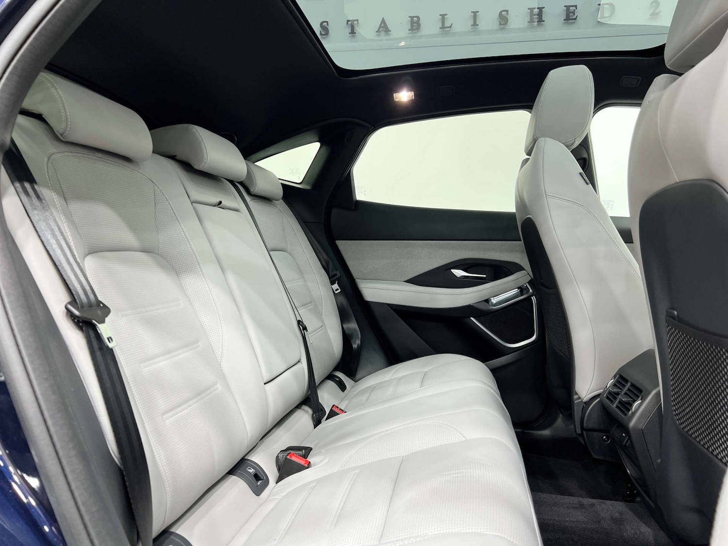 Used Jaguar E-Pace 2022 for sale - 76232952: Photo 15