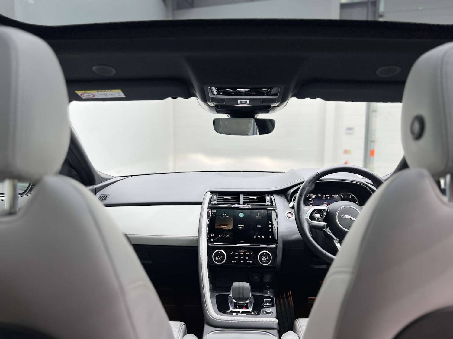 Used Jaguar E-Pace 2022 for sale - 76232952: Photo 20