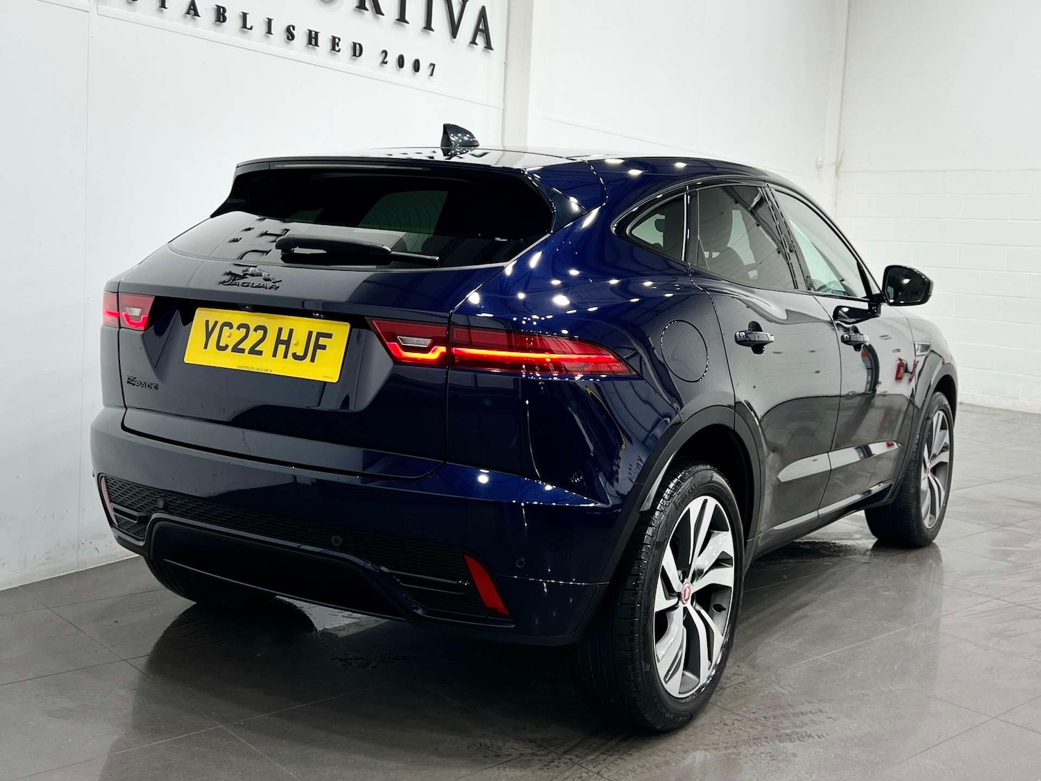 Used Jaguar E-Pace 2022 for sale - 76232952: Photo 5