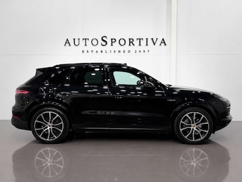 Used Porsche Cayenne 2023 for sale - 79283712: Photo