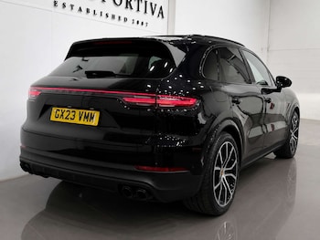Used Porsche Cayenne 2023 for sale - 79283712: Photo