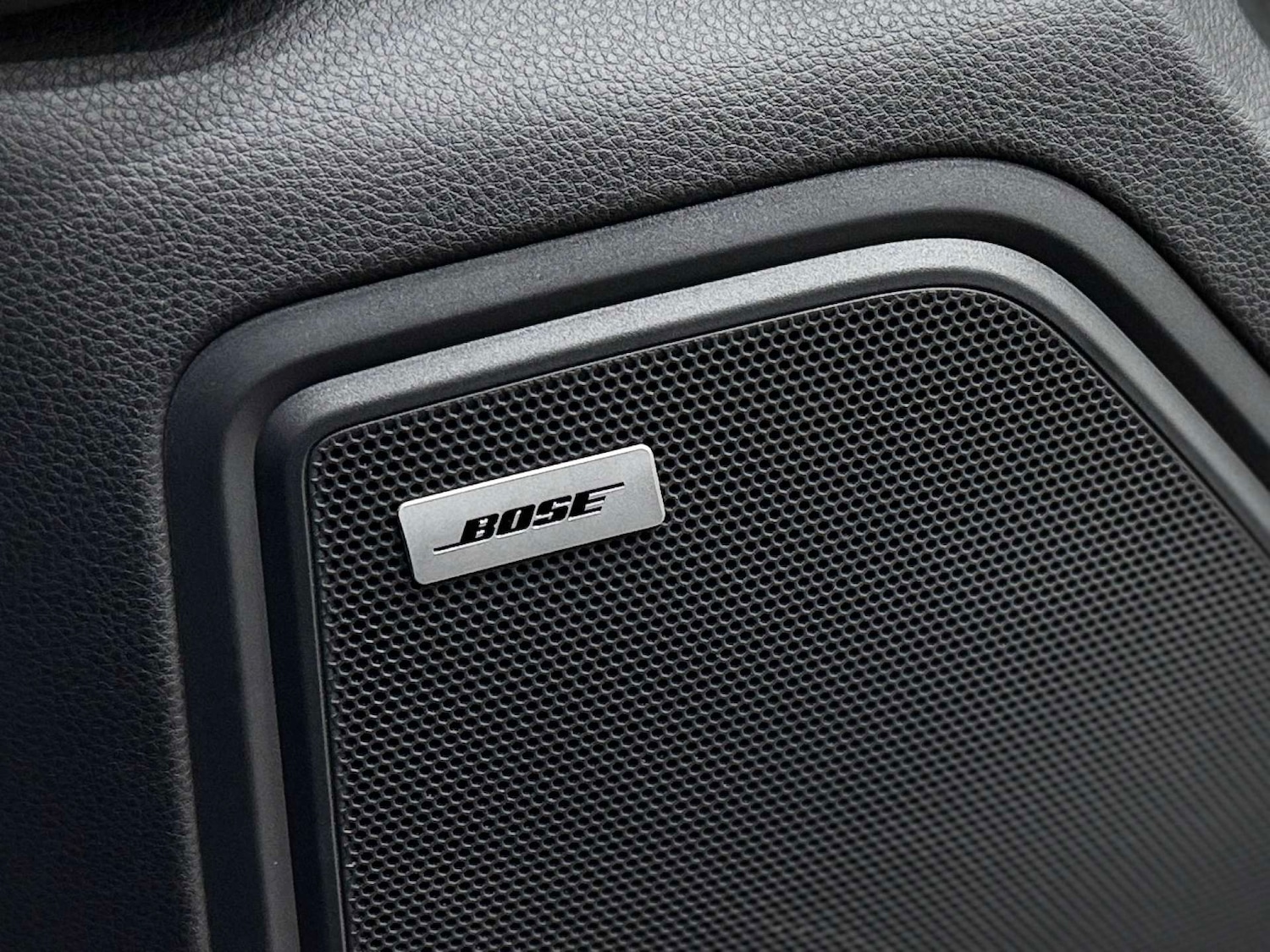 Used Porsche Macan 2022 for sale - 77833869: Photo 40