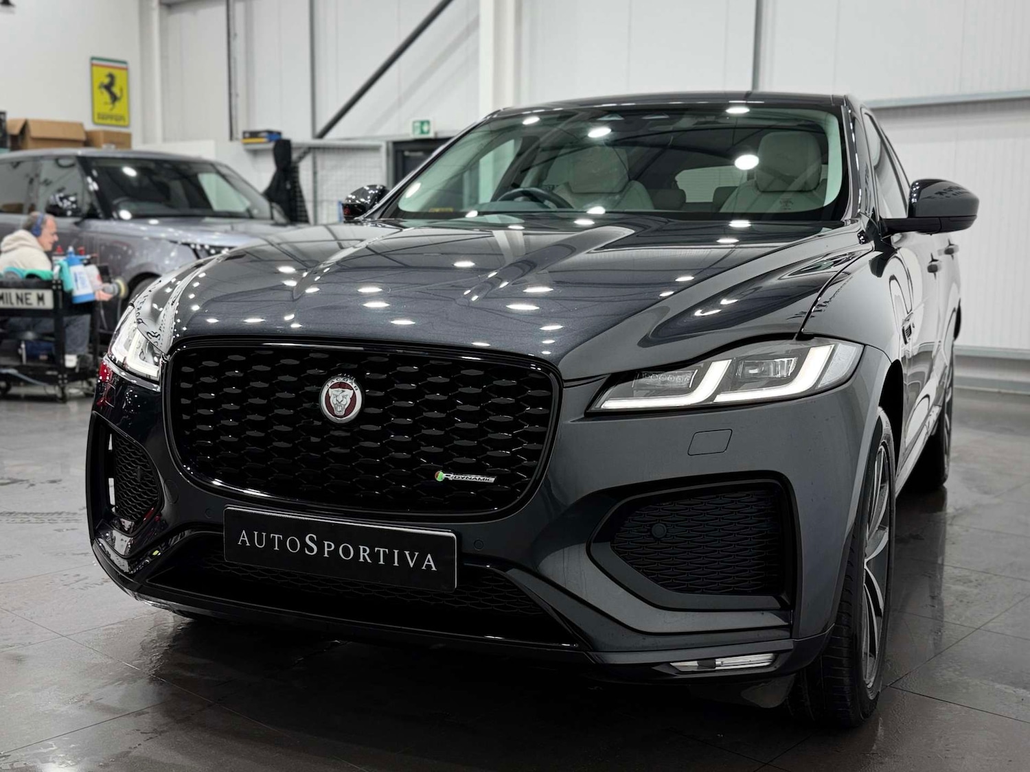 Used Jaguar F-Pace 2022 for sale - 77833889: Photo 12
