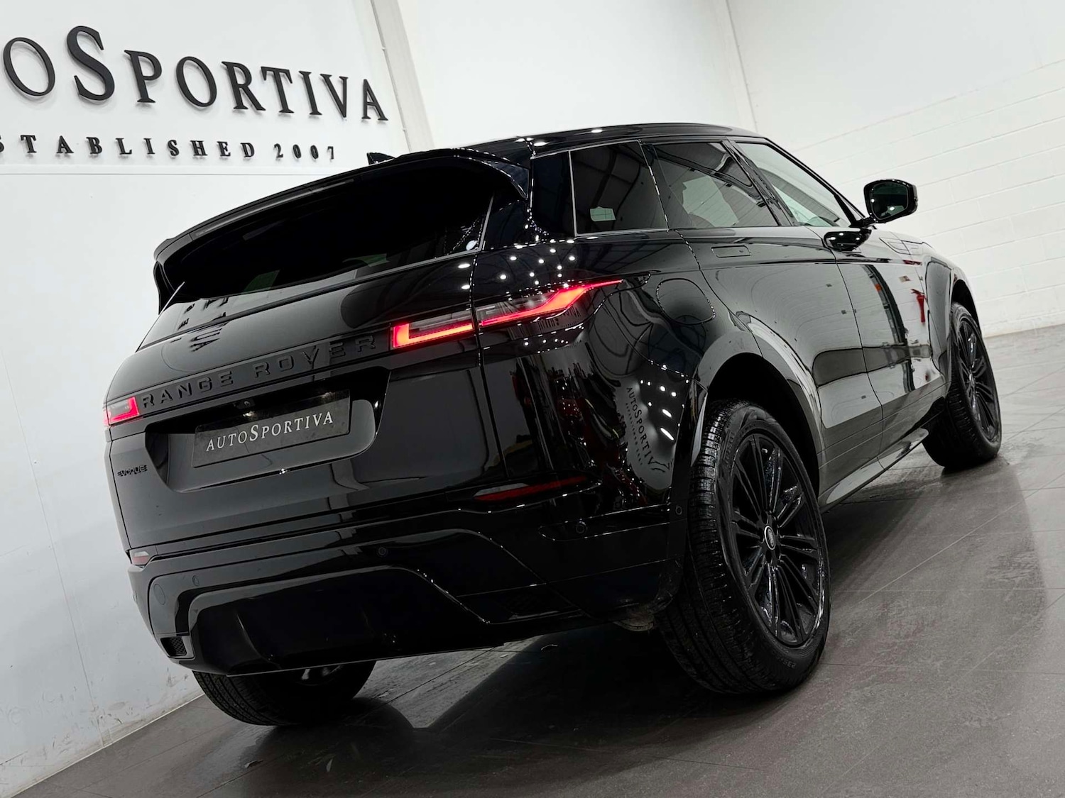 Used Land Rover Range Rover Evoque 2025 for sale - 77224820: Photo 27