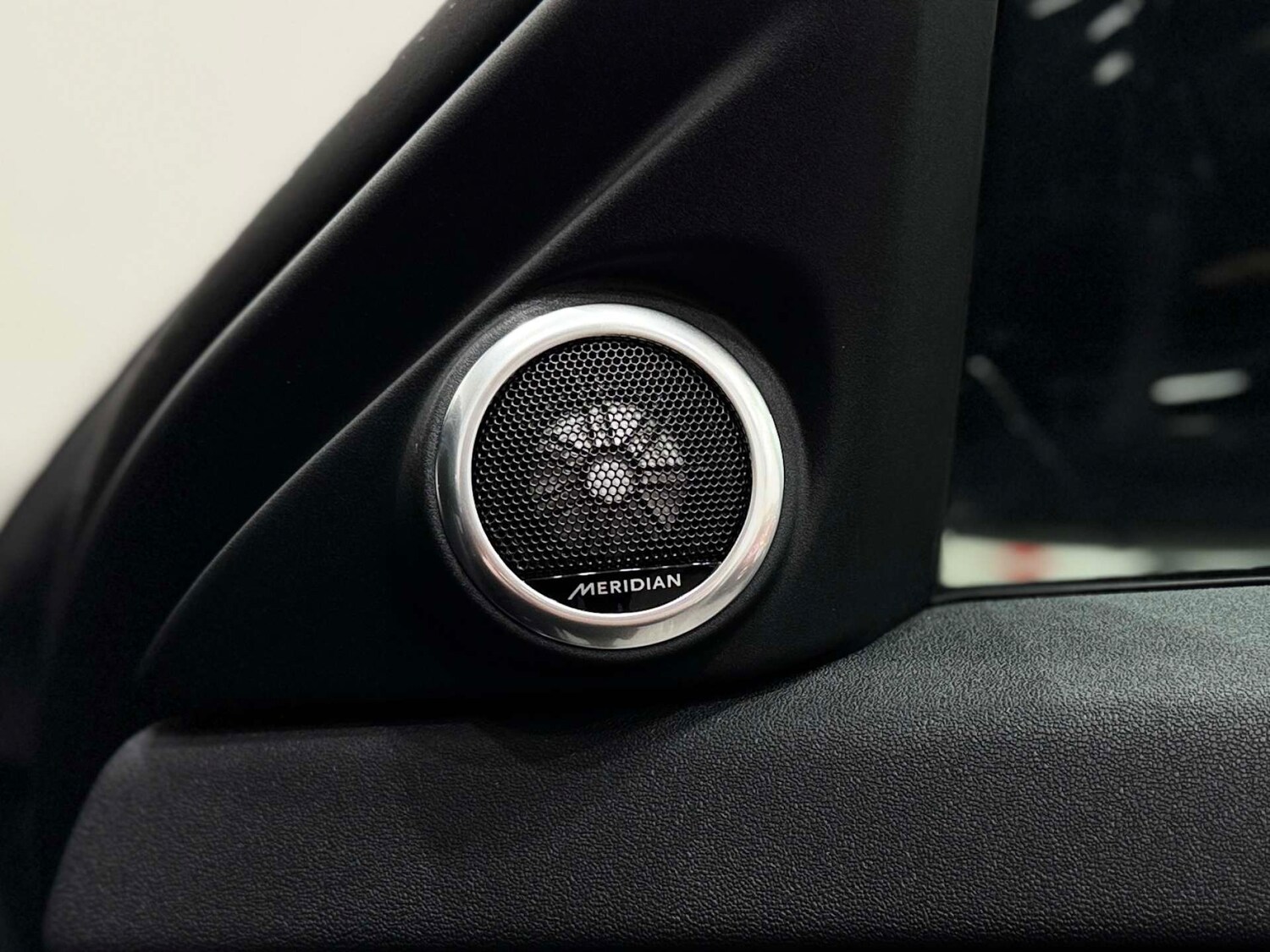 Used Land Rover Range Rover Evoque 2025 for sale - 77224820: Photo 37