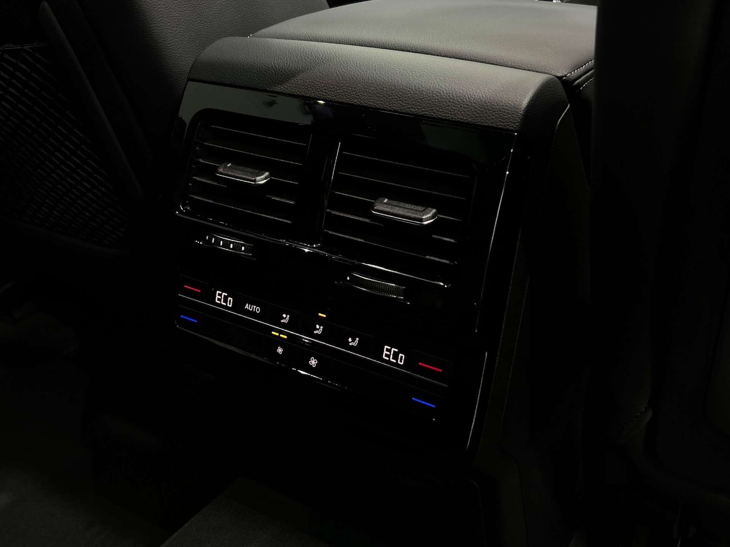 Used Volkswagen Touareg 2021 for sale - 76611758: Photo 13