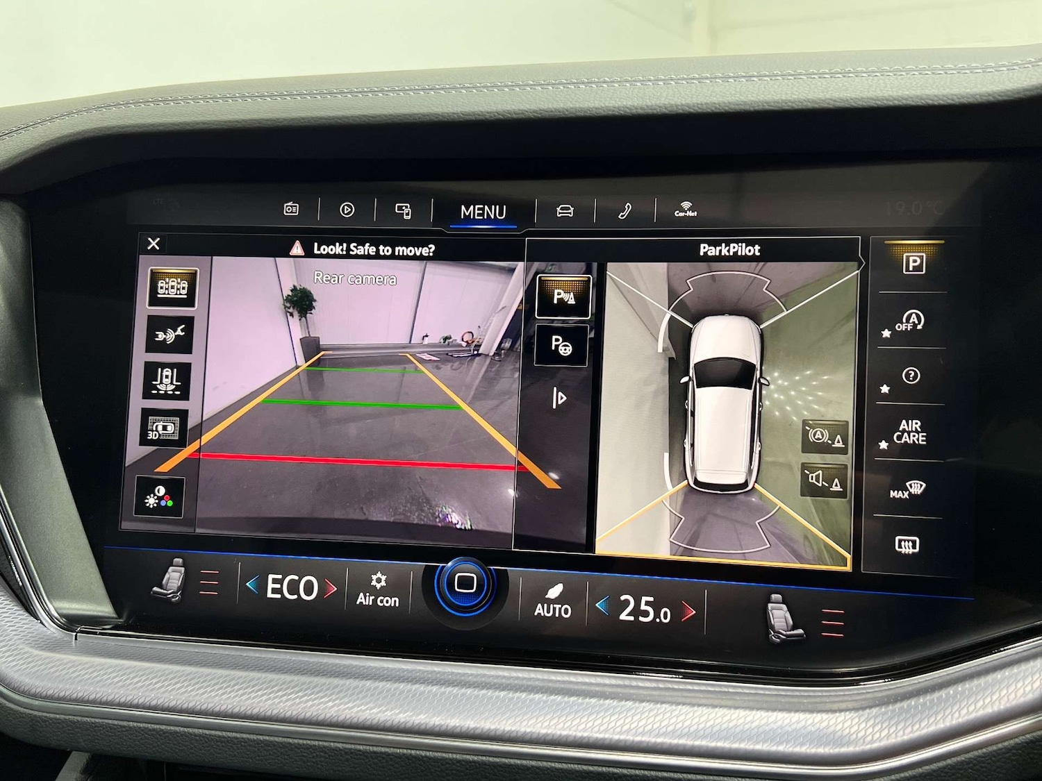 Used Volkswagen Touareg 2021 for sale - 76611758: Photo 40