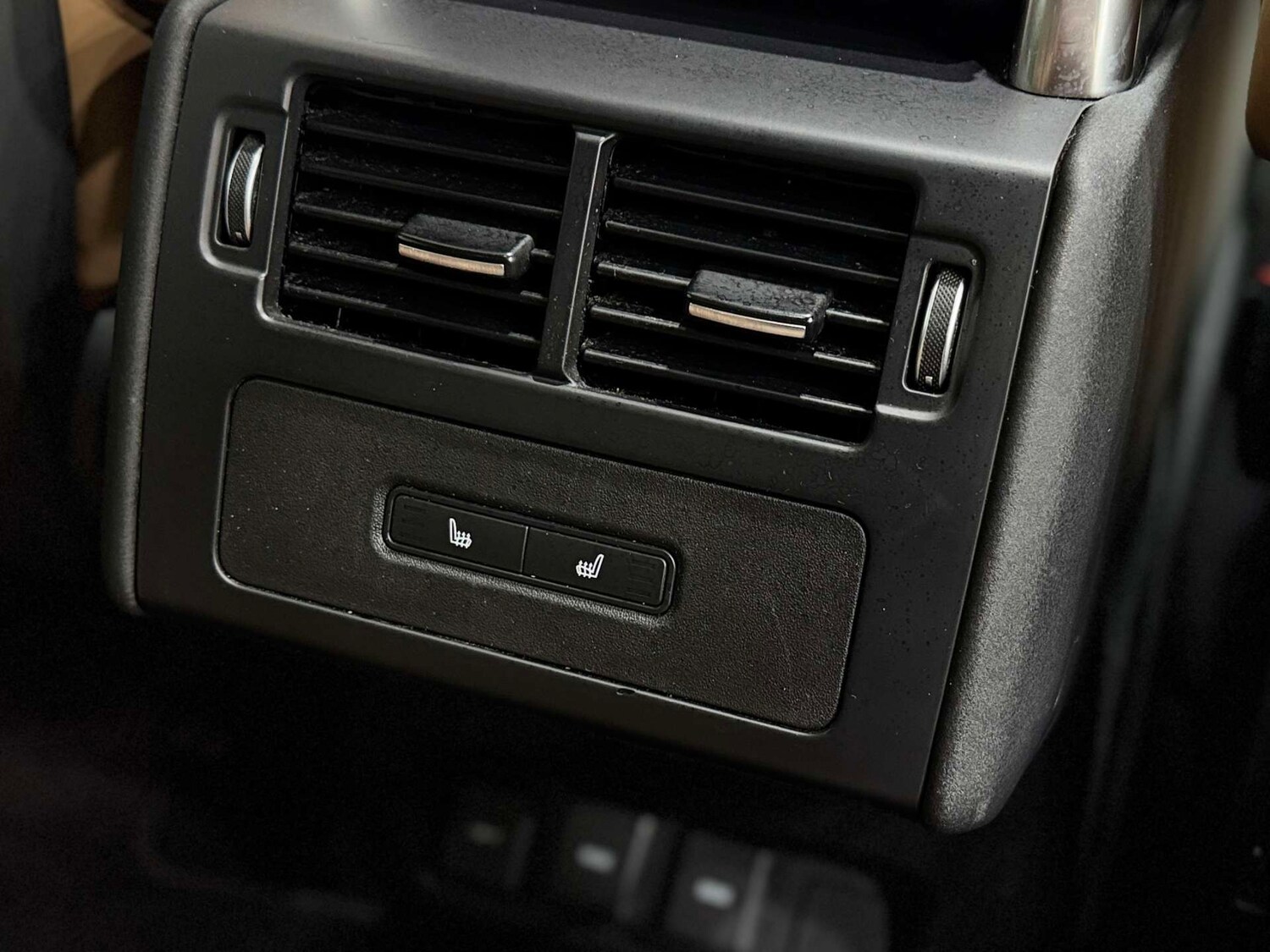 Used Land Rover Discovery 2023 for sale - 76724048: Photo 19