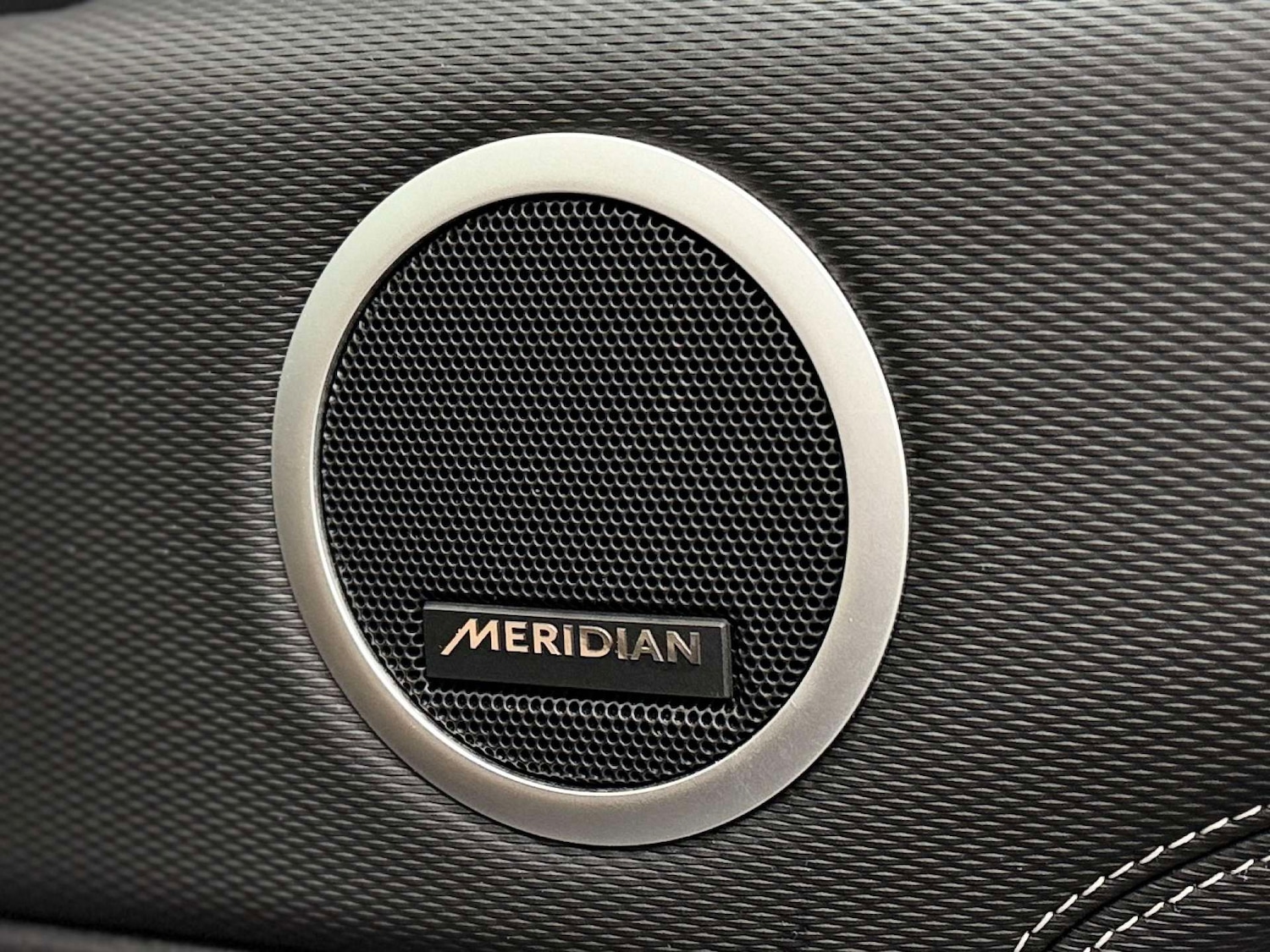 Used Land Rover Discovery 2023 for sale - 76724048: Photo 40