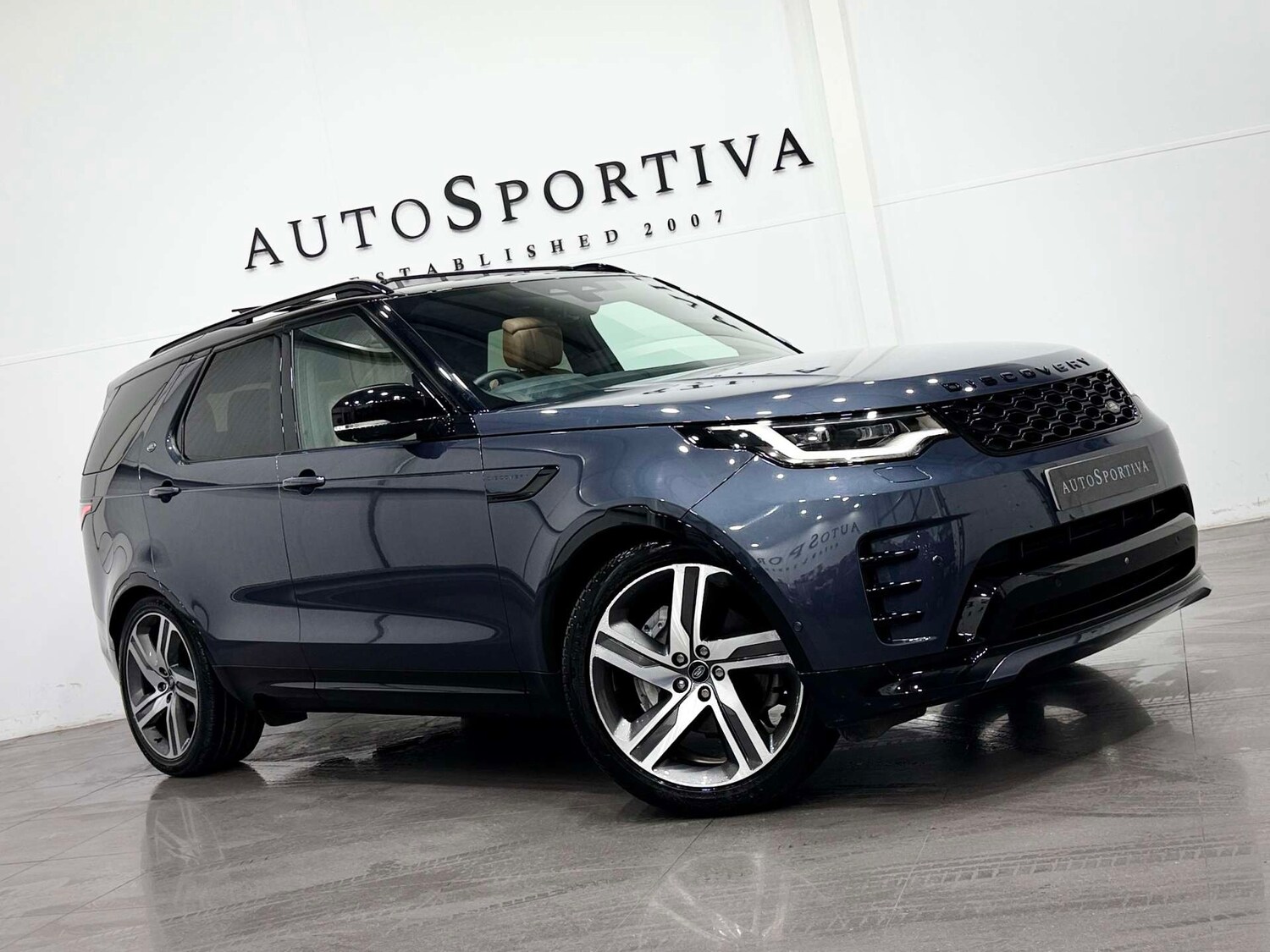 Used Land Rover Discovery 2023 for sale - 76724048: Photo 52