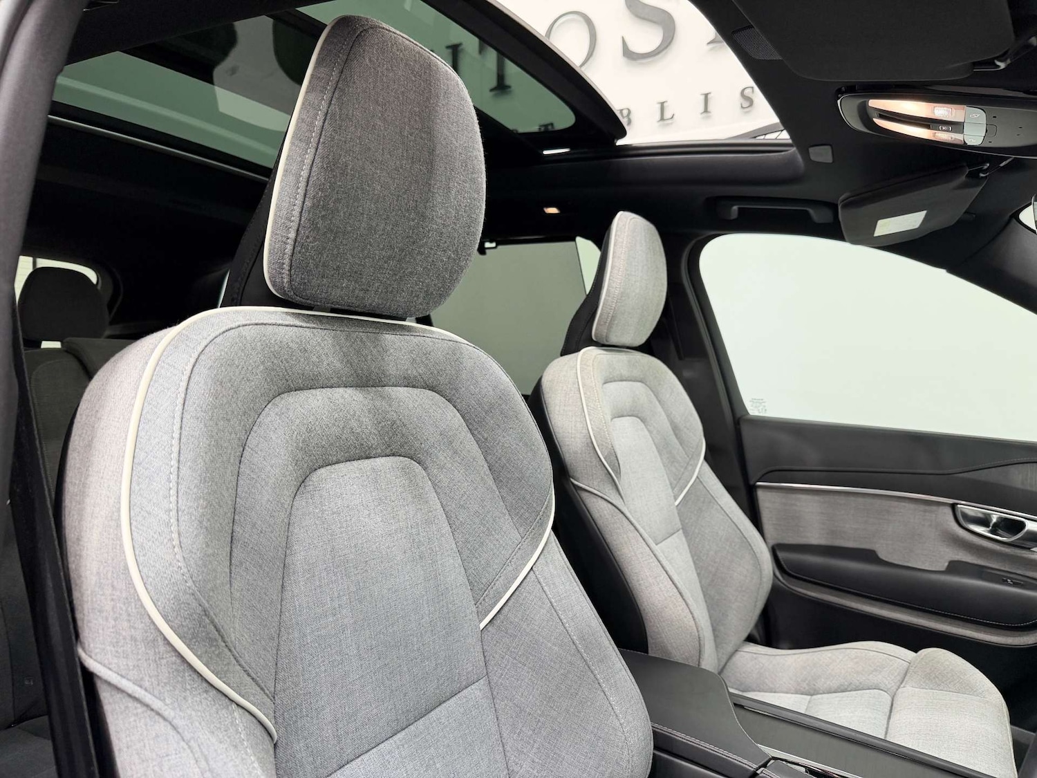 Used Volvo XC90 2022 for sale - 77833897: Photo 42