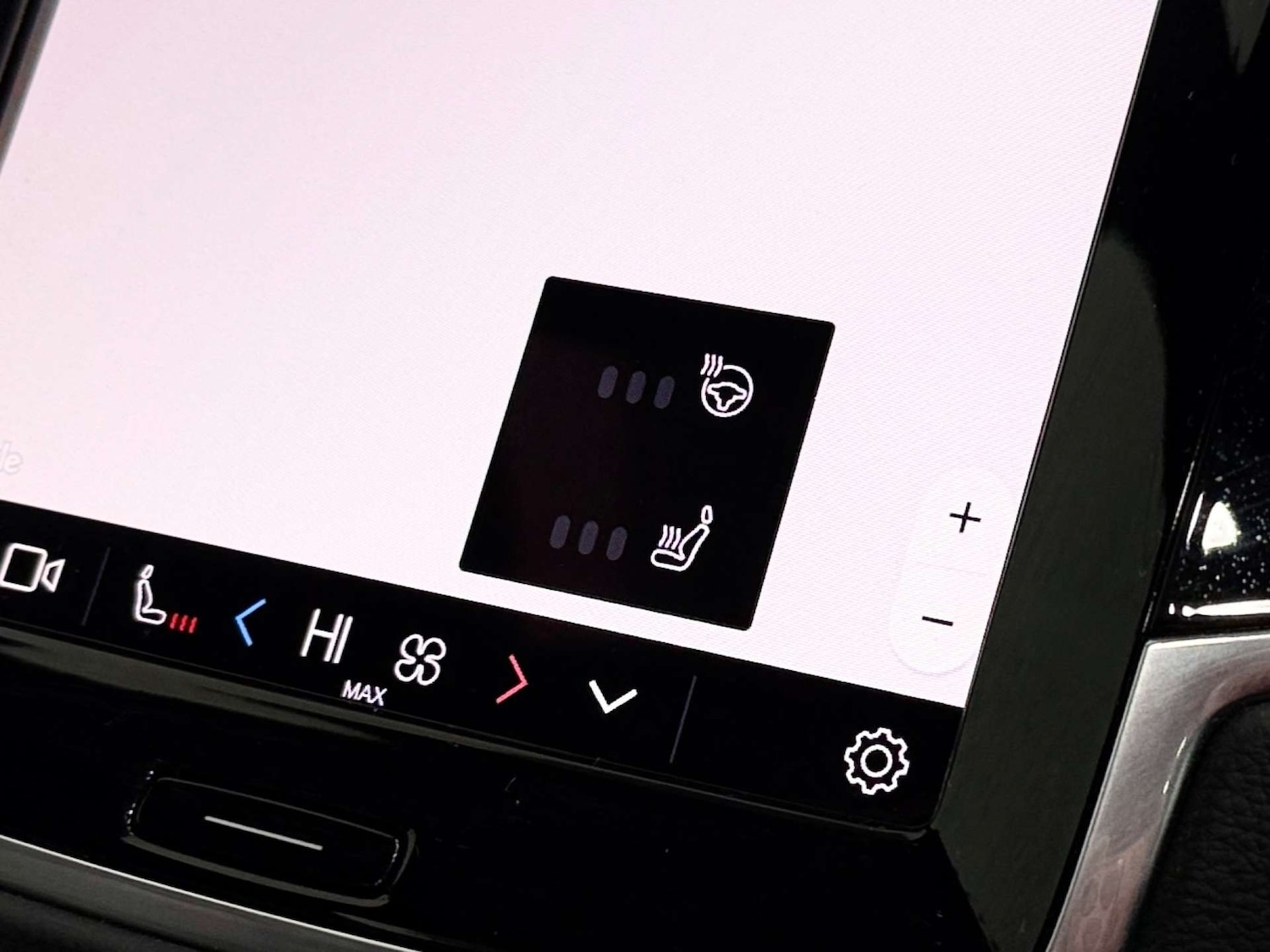 Used Volvo XC90 2022 for sale - 77833897: Photo 49