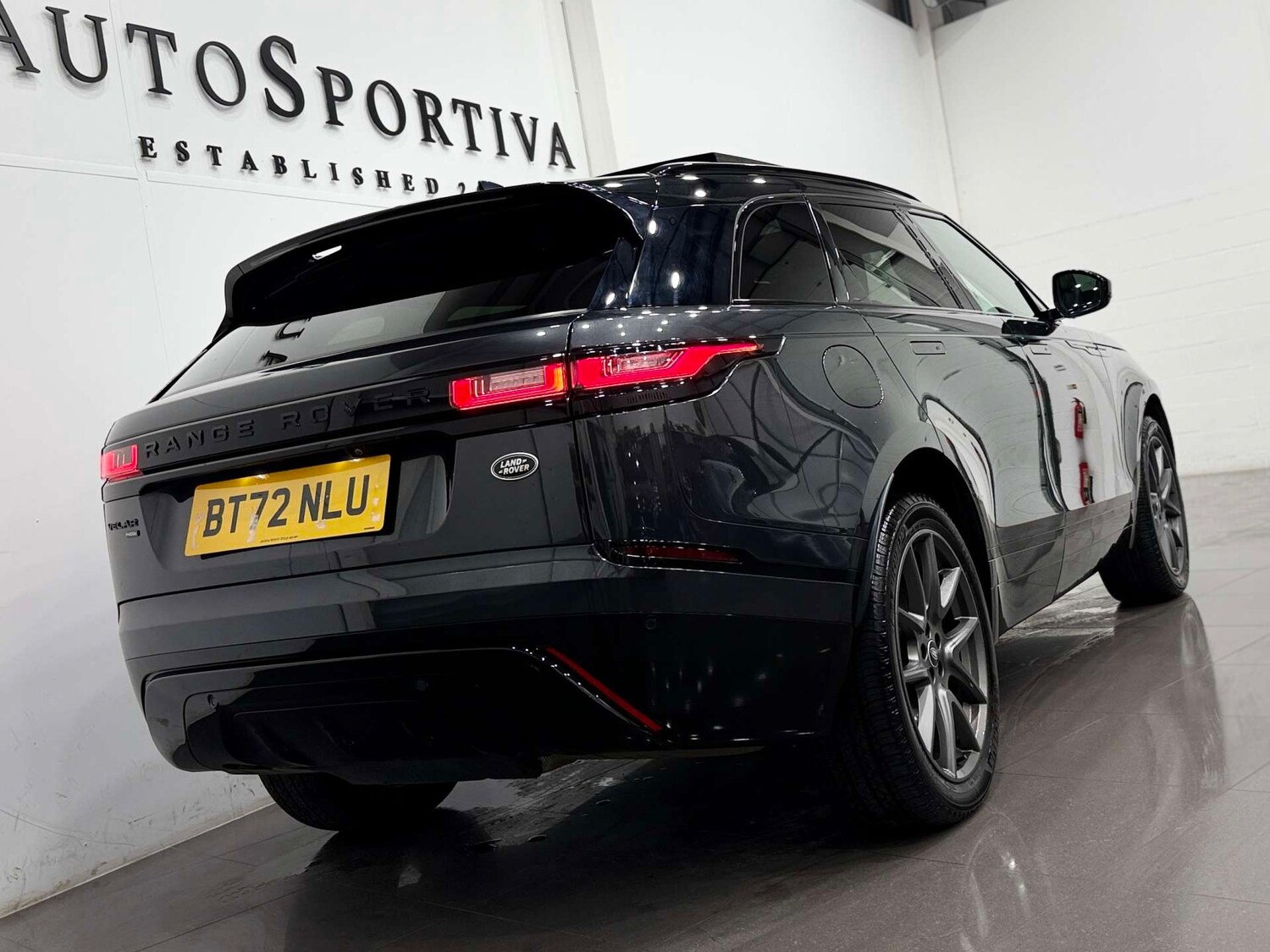 Used Land Rover Range Rover Velar 2022 for sale - 77469813: Photo 27