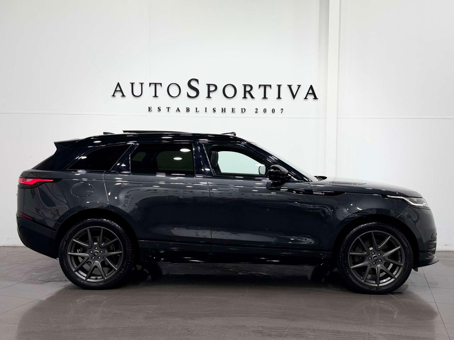 Used Land Rover Range Rover Velar 2022 for sale - 77469813: Photo 7