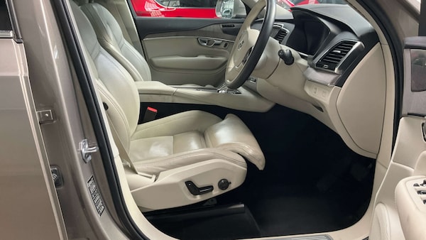 Used Volvo XC90 2021 for sale - 76255881: Photo 3