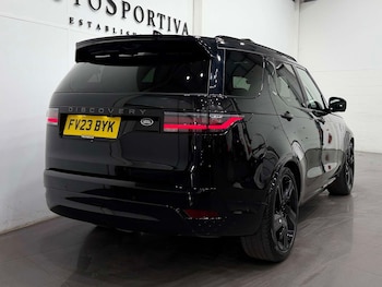 Used Land Rover Discovery 2023 for sale - 79048171: Photo