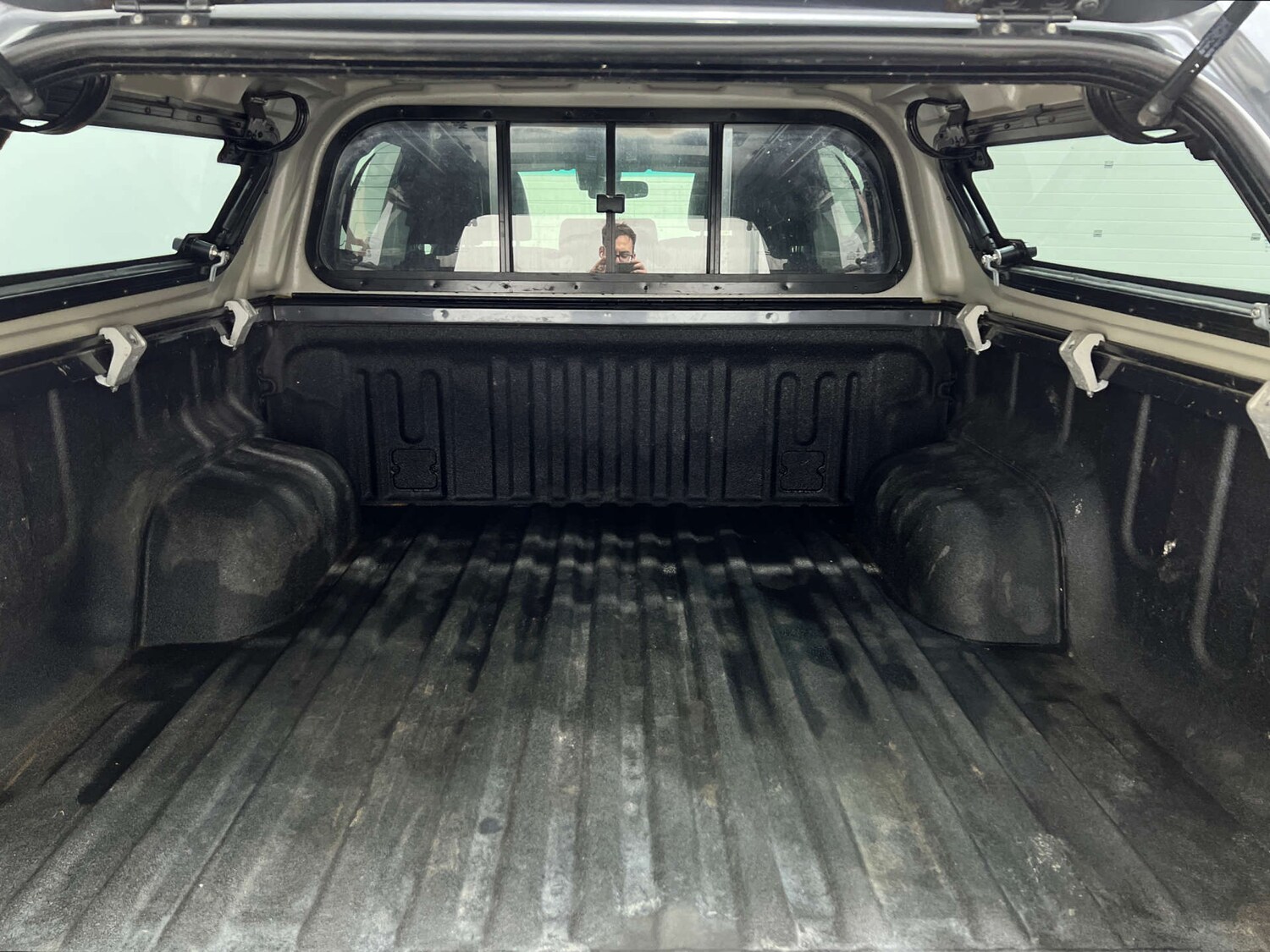 Vehicle 29