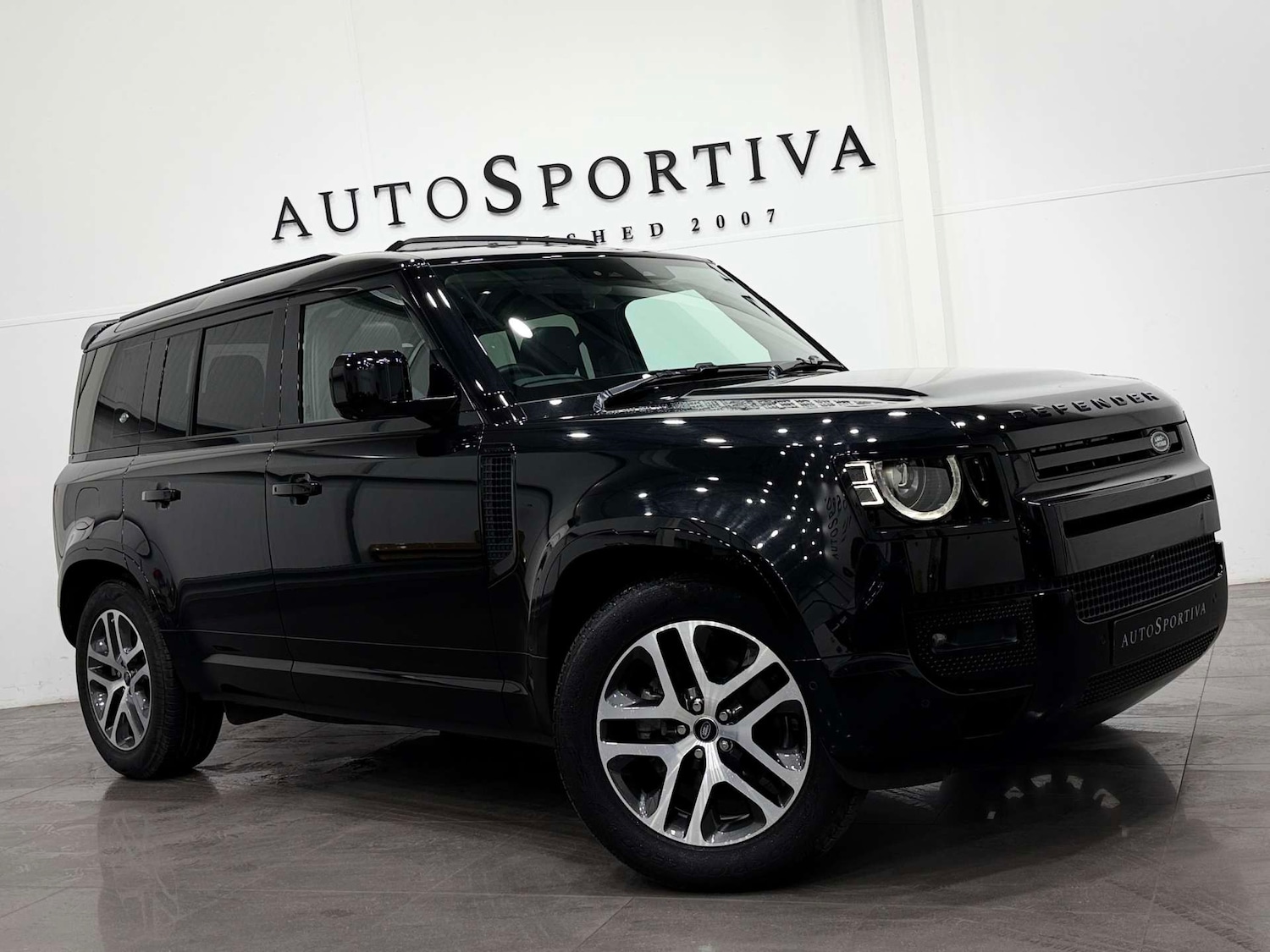 Used Land Rover Defender 2023 for sale - 77833949: Photo 53