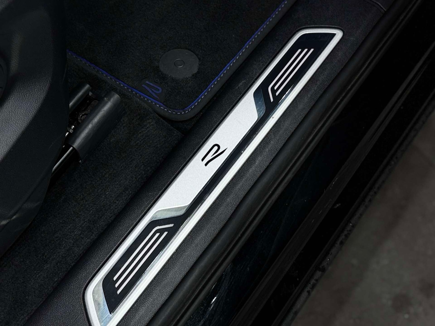 Used Volkswagen Touareg 2024 for sale - 76625876: Photo 40