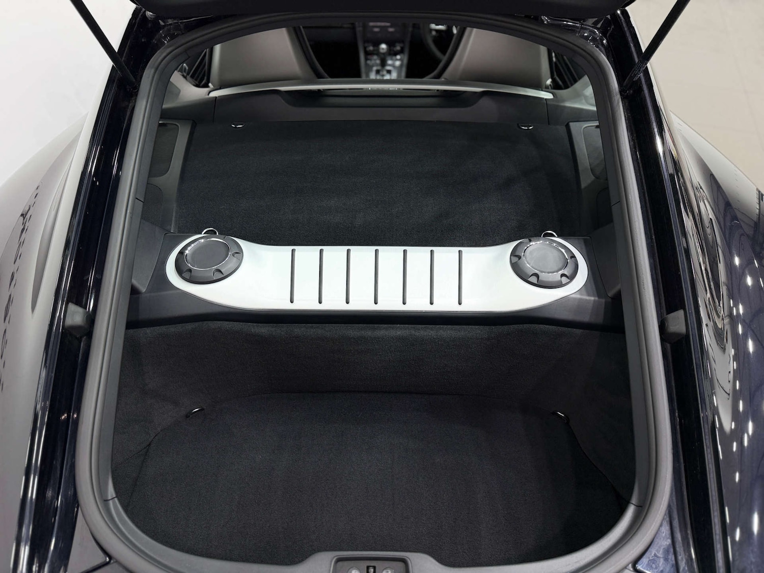 Used Porsche Other 2023 for sale - 76830069: Photo 28