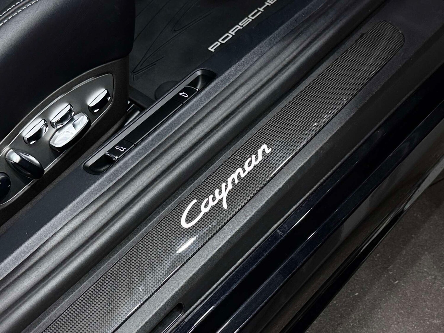 Used Porsche Other 2023 for sale - 76830069: Photo 41