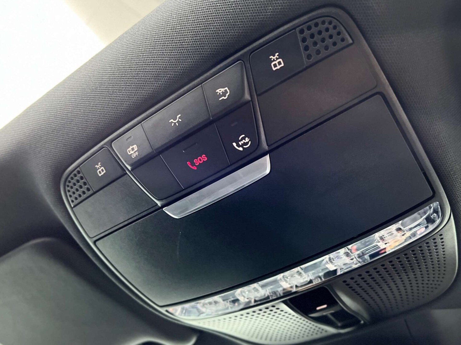 Used Mercedes-Benz CLS 2020 for sale - 76384141: Photo 38