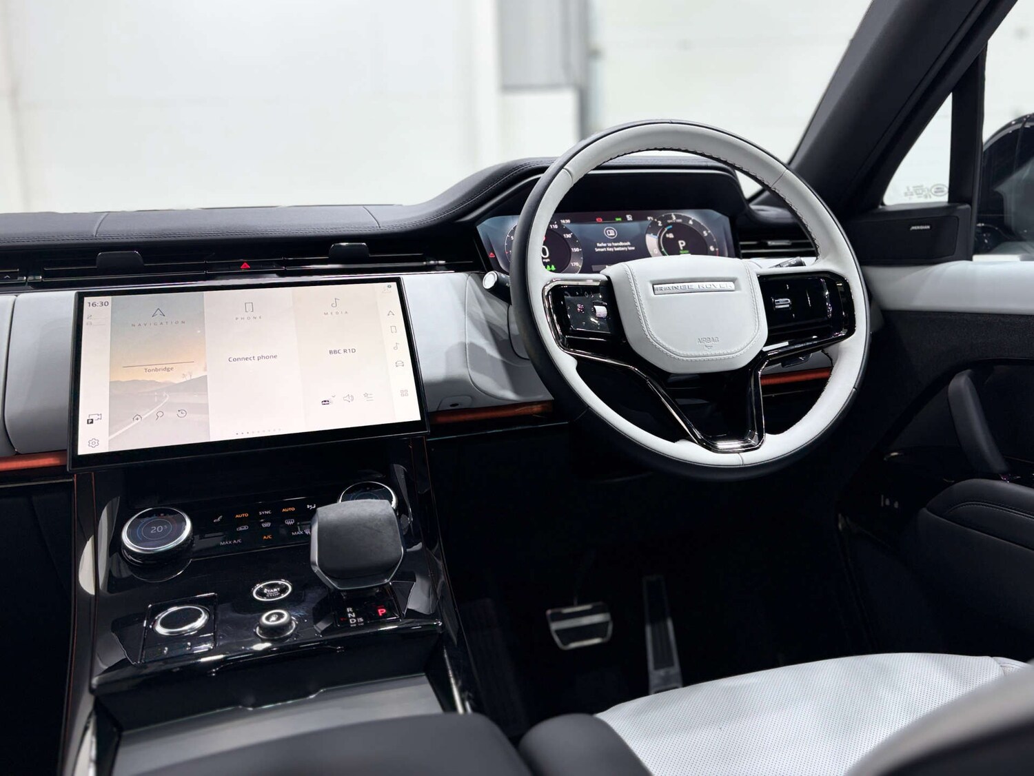 Used Land Rover Range Rover Sport 2022 for sale - 76892310: Photo 46