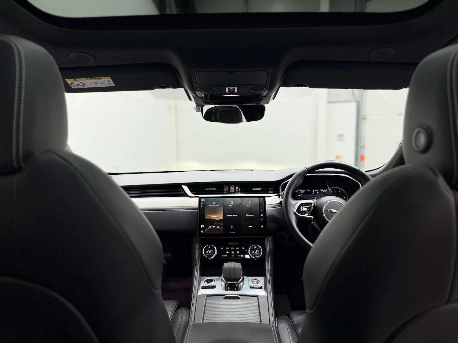 Used Jaguar F-Pace 2022 for sale - 76739852: Photo 21