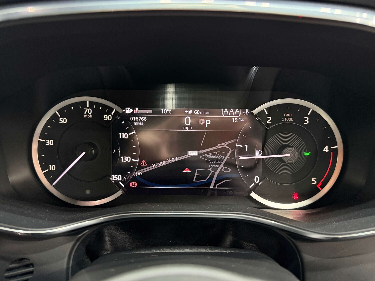 Used Jaguar F-Pace 2022 for sale - 76739852: Photo 25