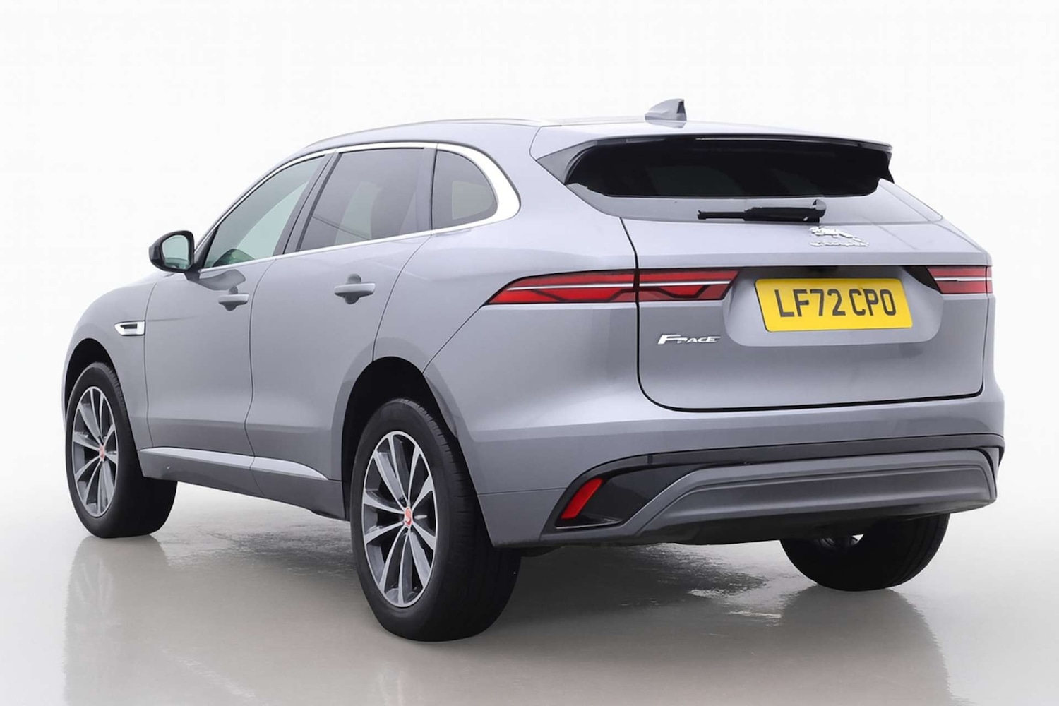 Used Jaguar F-Pace 2022 for sale - 76739852: Photo 3