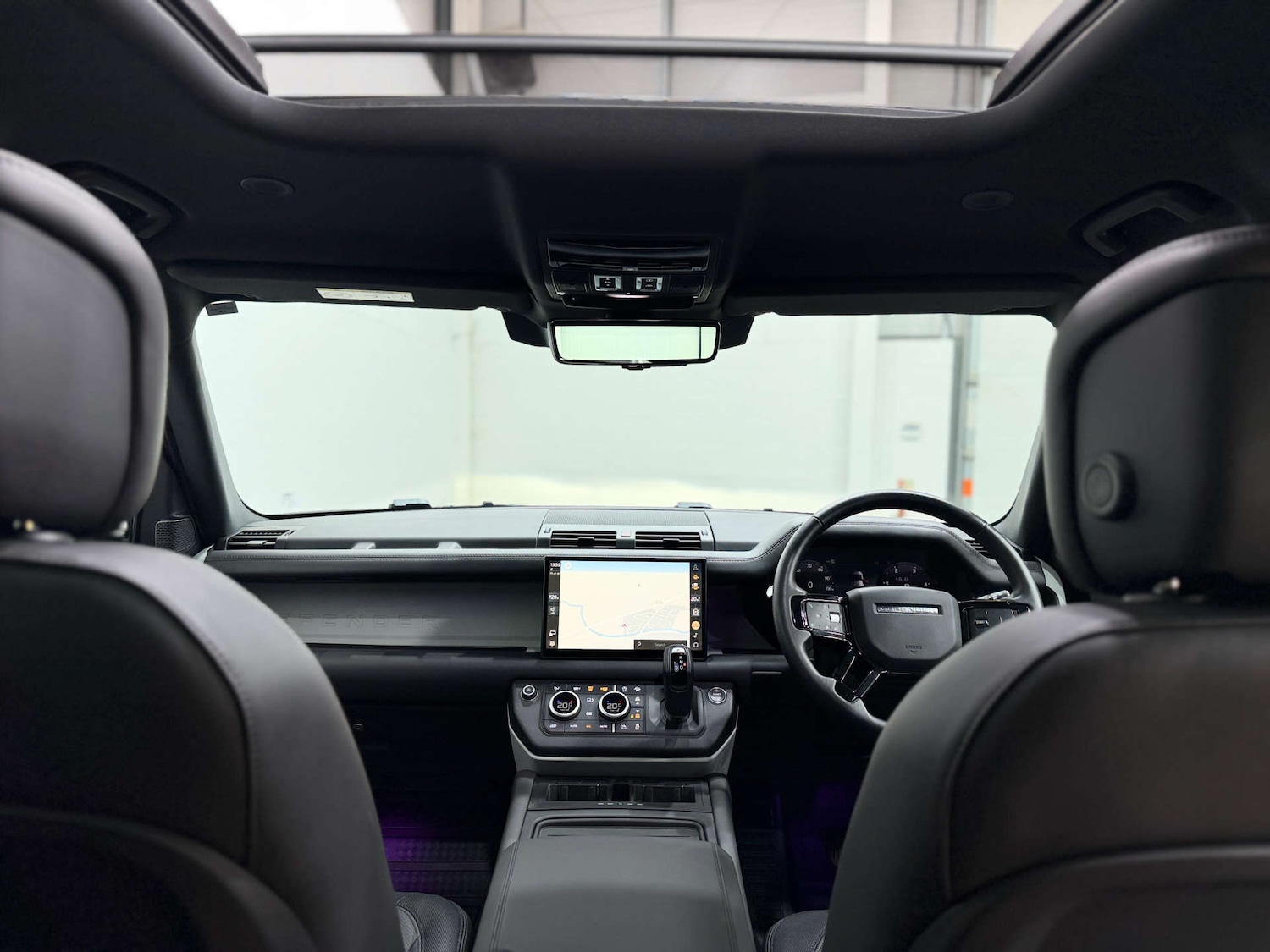 Used Land Rover Defender 2023 for sale - 77998523: Photo 21