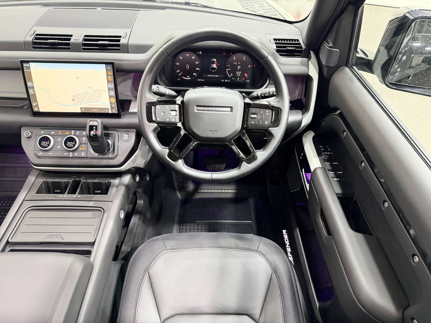 Used Land Rover Defender 2023 for sale - 77998523: Photo 24