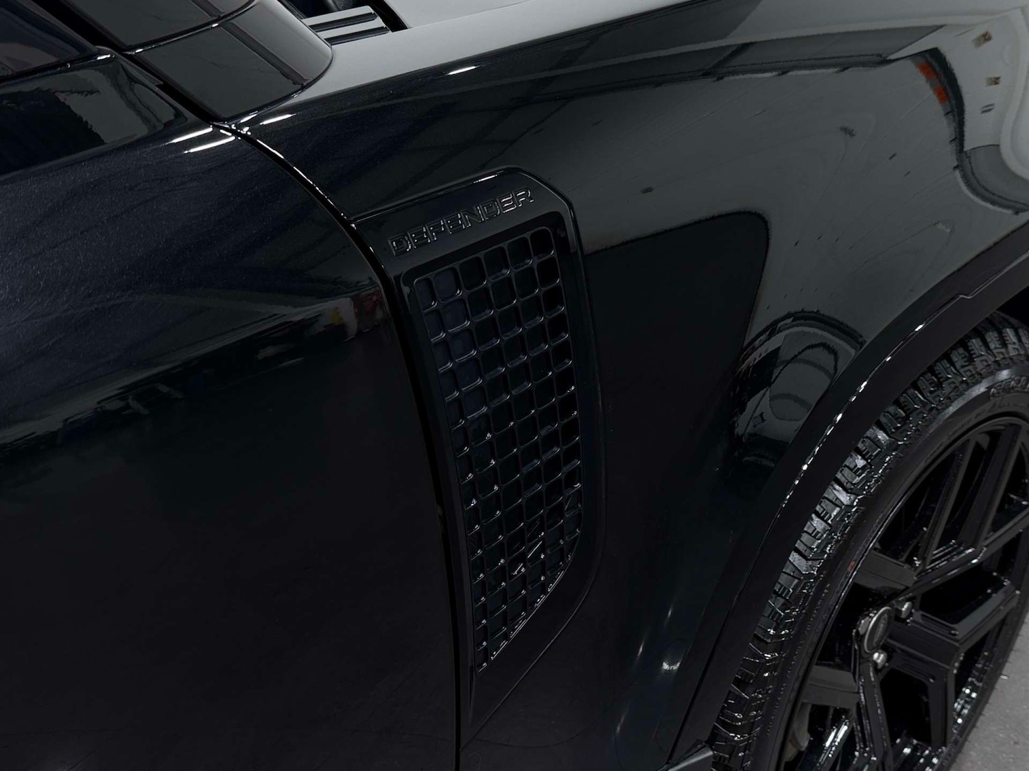 Used Land Rover Defender 2023 for sale - 77998523: Photo 35