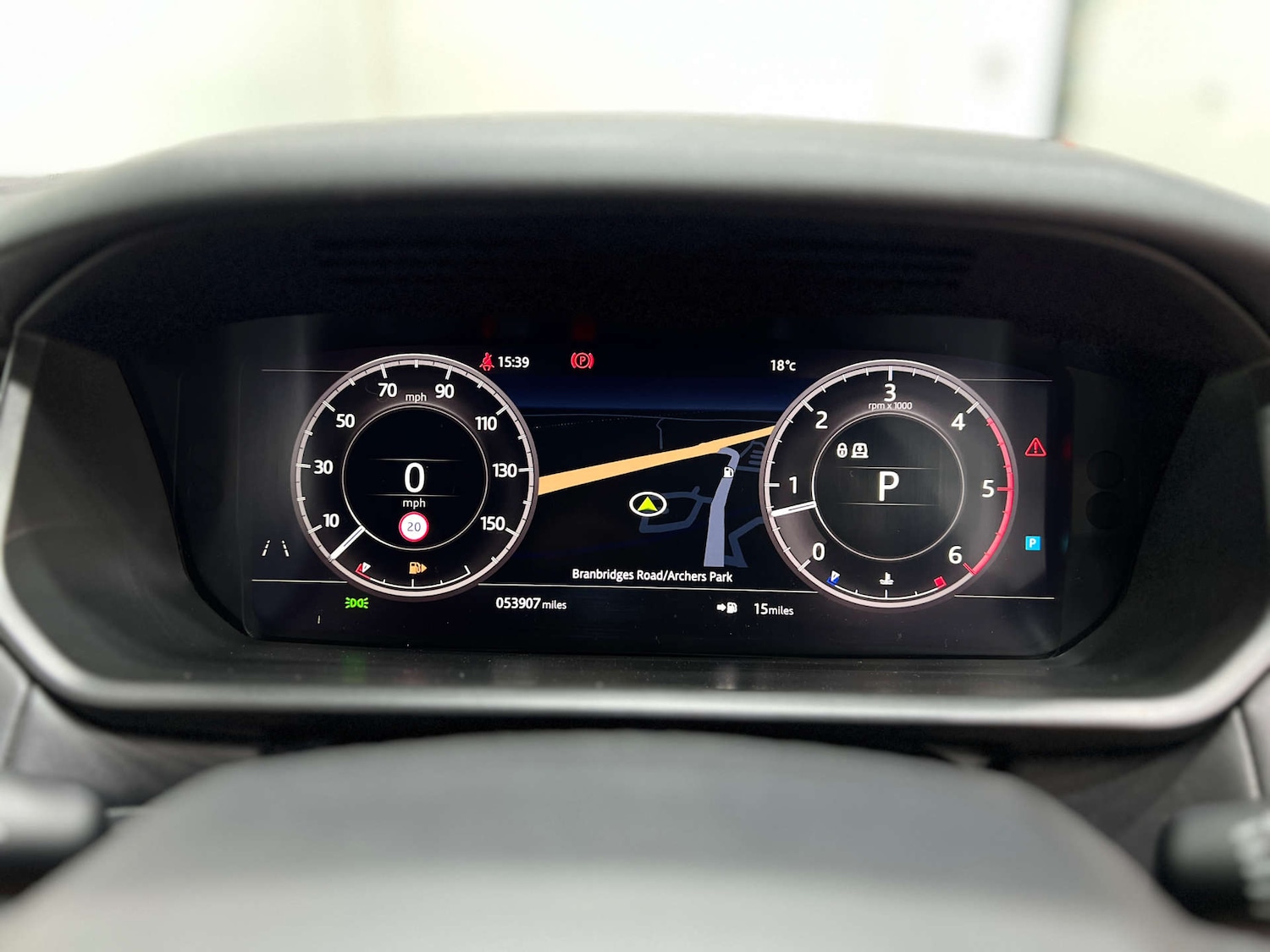 Used Land Rover Discovery 2018 for sale - 76343762: Photo 40