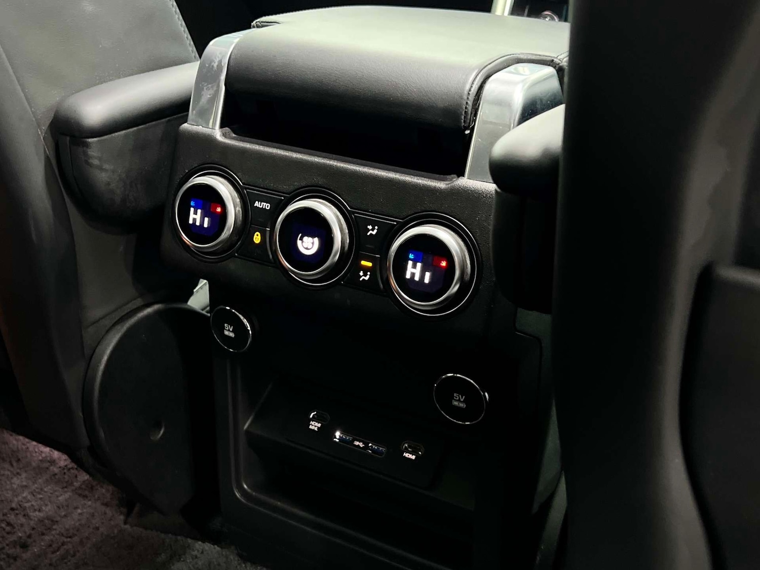 Used Land Rover Discovery 2018 for sale - 76343762: Photo 50