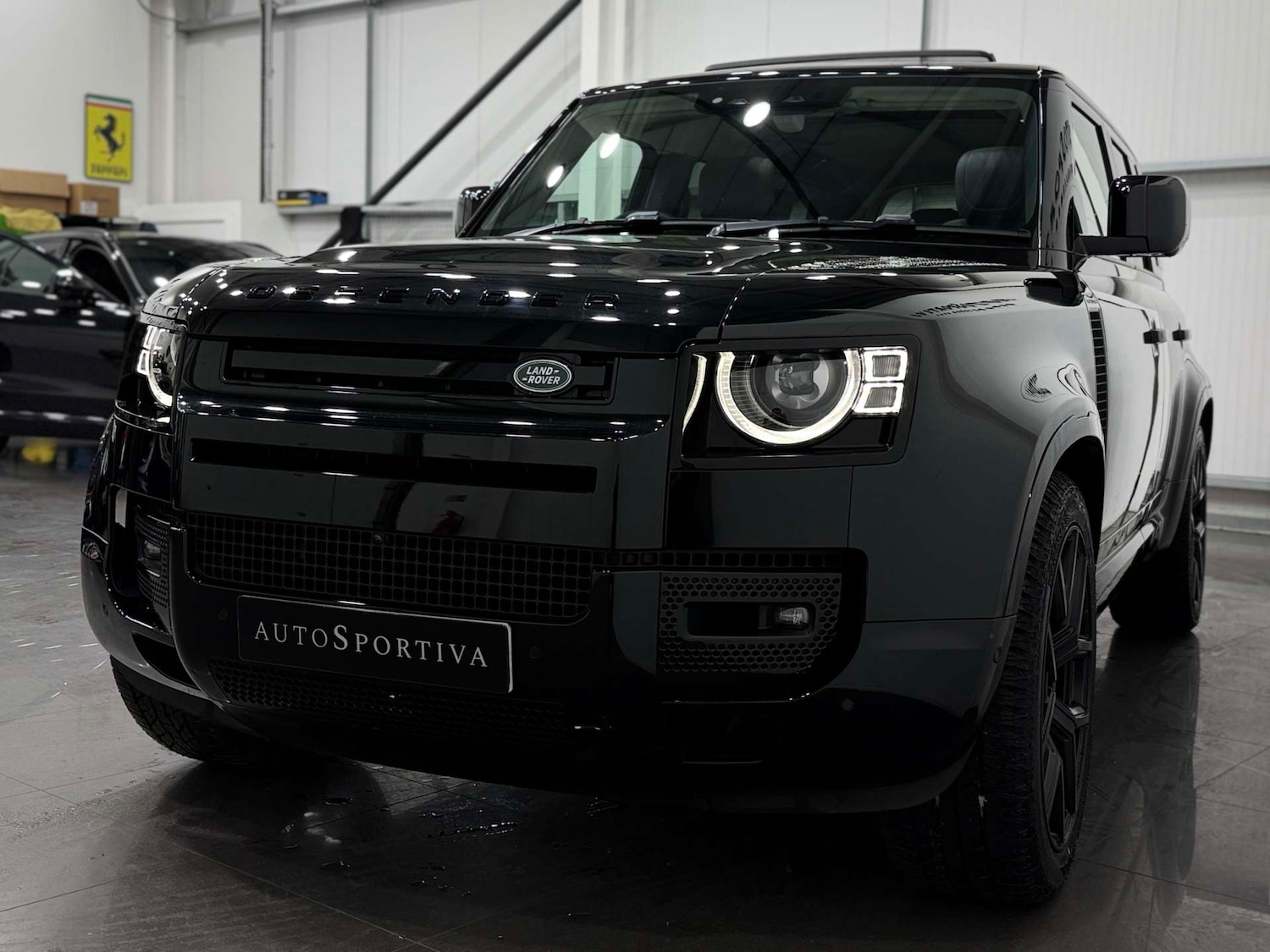 Used Land Rover Defender 2024 for sale - 77833925: Photo 12