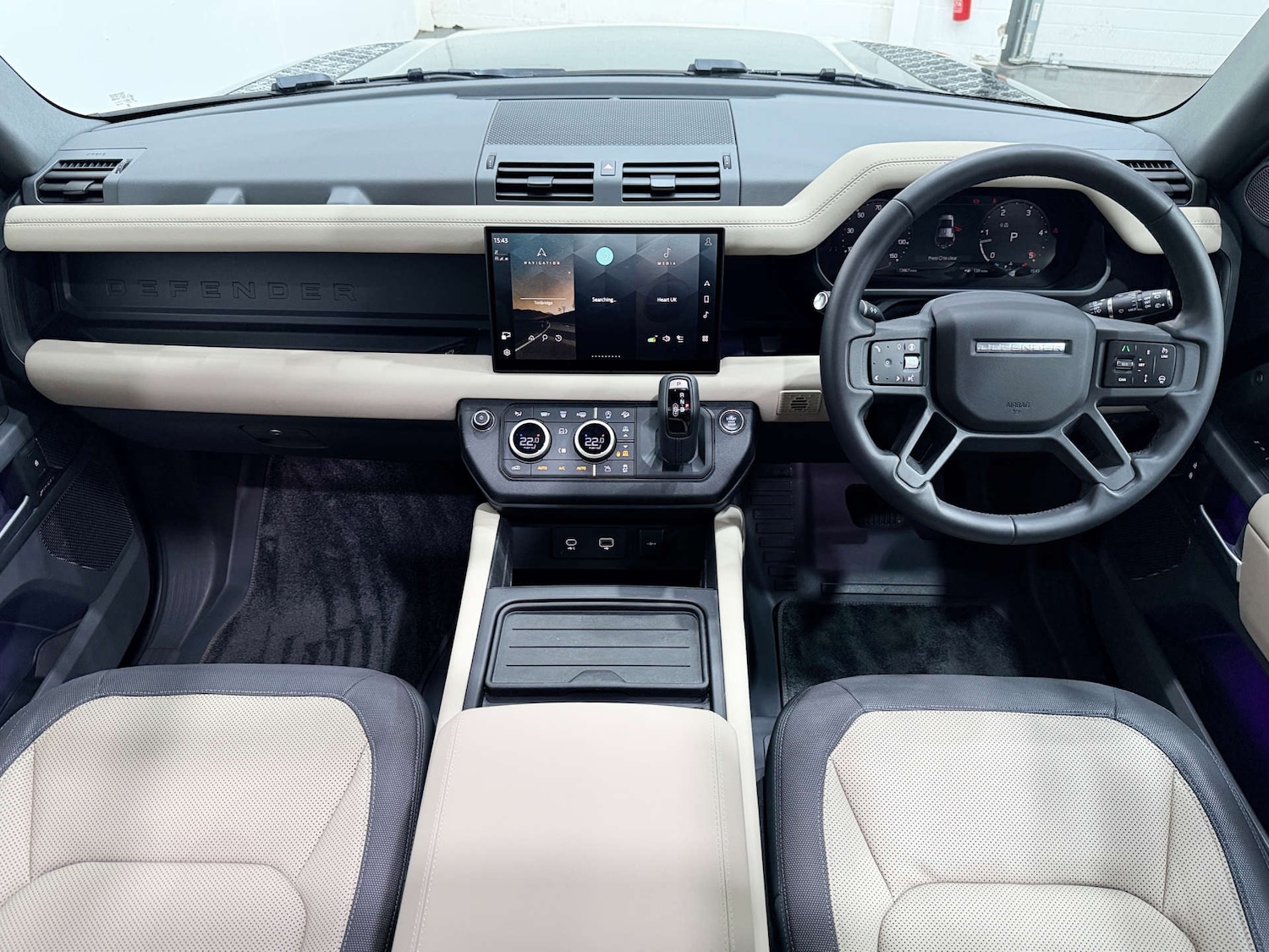 Used Land Rover Defender 2024 for sale - 77833925: Photo 22