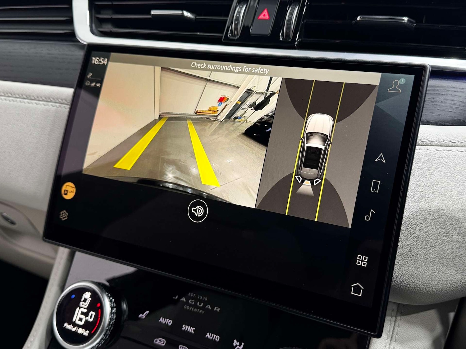 Used Jaguar F-Pace 2022 for sale - 77833958: Photo 48