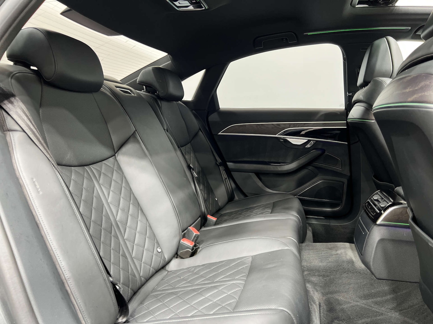 Used Audi A8 2022 for sale - 76037421: Photo 15