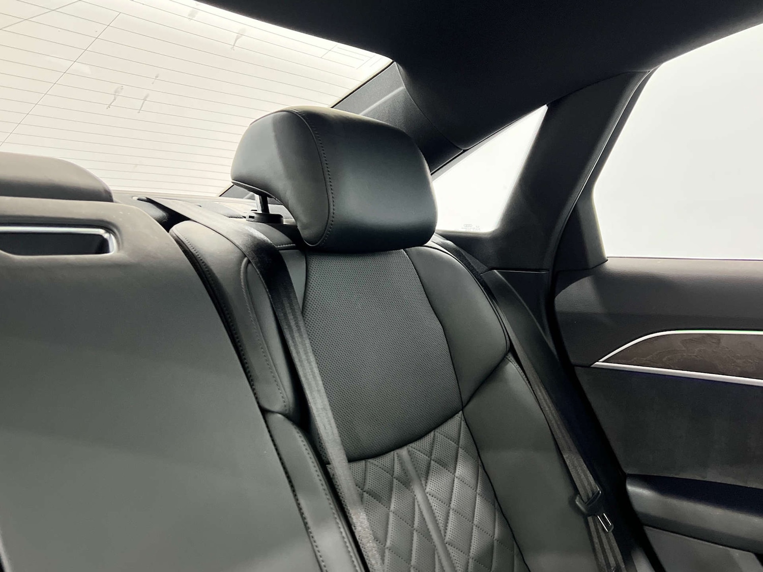 Used Audi A8 2022 for sale - 76037421: Photo 16